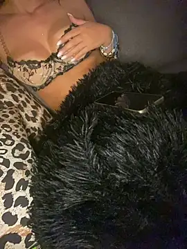 little dreamer  online show from 13, 3, 2026