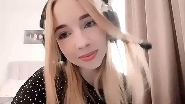 Snapshot of WackyNome chatting on 10, 2, 2026 WackyNome online show from 10, 2, 2026