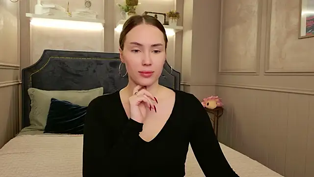 Arielle Vade online show from 12, 5, 2026