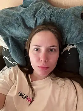 Arielle Vade online show from 23, 5, 2026