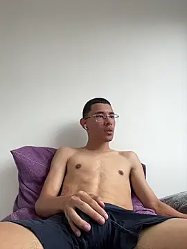 Snapshot of -ShaiN chatting on 24, 2, 2026 -ShaiN online show from 24, 2, 2026