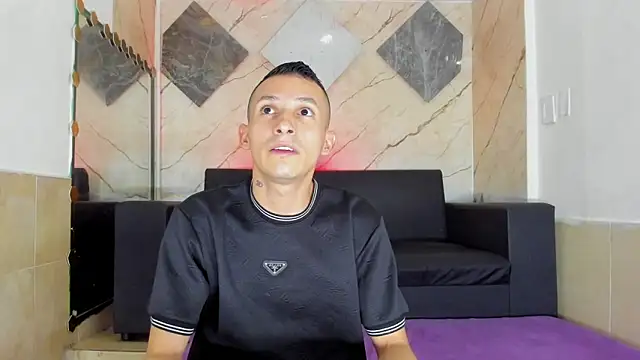 Snapshot of Isaak_26 chatting on 31, 3, 2026 Isaak 26 online show from 31, 3, 2026