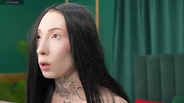 roxy morrison x online show from 1, 6, 2026