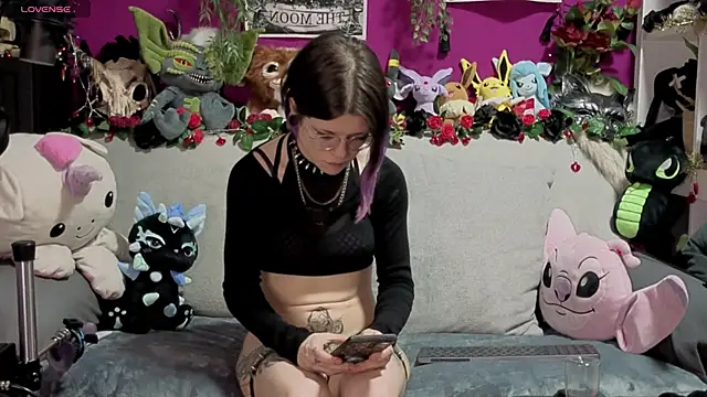 Snapshot of ViGothFox chatting on 22, 2, 2026 ViGothFox online show from 22, 2, 2026