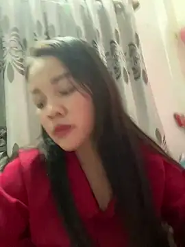 Strawberry-wet online show from 10, 2, 2026