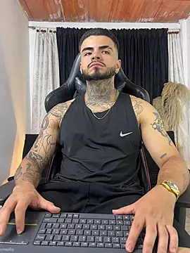 Benjii Carter1 online show from 14, 4, 2026