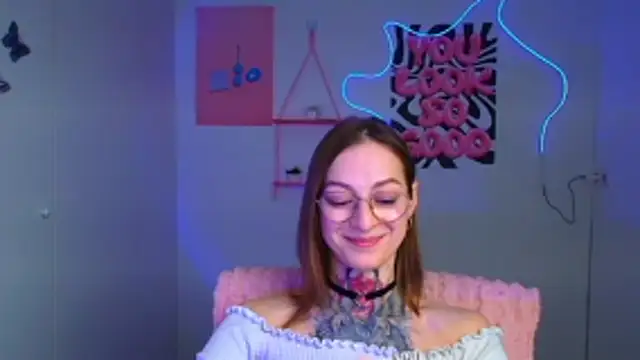 Esmi Winter online show from 20, 2, 2026