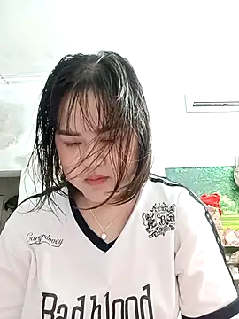 Kee-kimlee online show from 27, 3, 2026