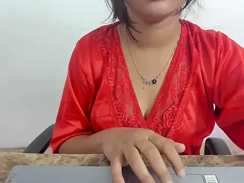 Snapshot of AnshikaBloom98 chatting on 15, 3, 2026 AnshikaBloom98 online show from 15, 3, 2026