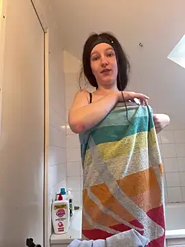 Mis-Elisa96 online show from 3, 3, 2026