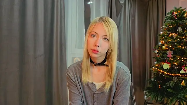 Snapshot of UWU_flower chatting on 16, 2, 2026 UWU flower online show from 16, 2, 2026