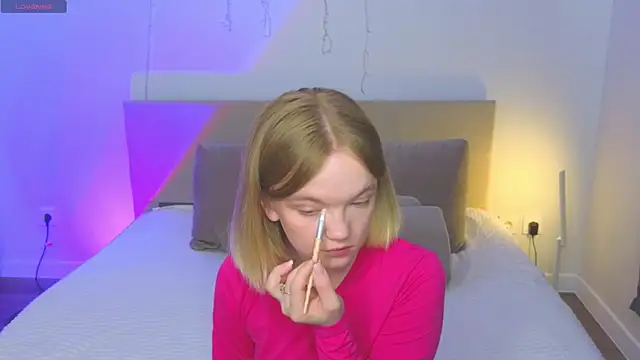 StellaBunny online show from 7, 4, 2026