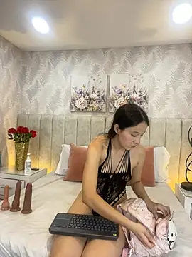 Snapshot of Brisa_Silva chatting on 25, 6, 2026 Brisa Silva online show from 25, 6, 2026