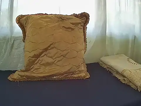 Snapshot of Tallgoddess chatting on 10, 2, 2026 Tallgoddess online show from 10, 2, 2026