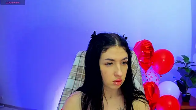 Snapshot of milanasky5 chatting on 21, 2, 2026 milanasky5 online show from 21, 2, 2026