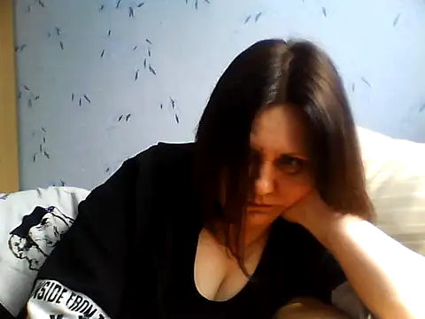 LockyCharm111 online show from 8, 4, 2026