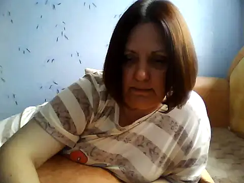 Snapshot of LockyCharm111 chatting on 9, 7, 2026 LockyCharm111 online show from 9, 7, 2026