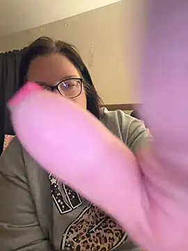 FreaksOffALeash3261 online show from 27, 5, 2026