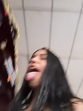 Evie Candy online show from 18, 4, 2026