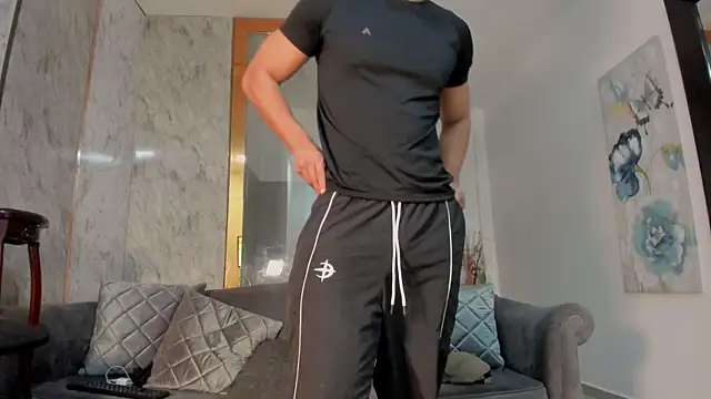 Maik Mejia online show from 16, 2, 2026