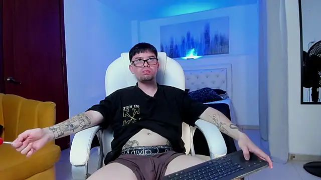 Snapshot of KaiStein chatting on 11, 2, 2026 KaiStein online show from 11, 2, 2026