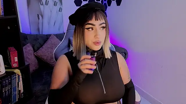 Snapshot of meowboo chatting on 11, 2, 2026 meowboo online show from 11, 2, 2026