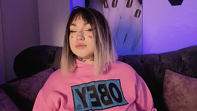 Snapshot of meowboo chatting on 15, 2, 2026 meowboo online show from 15, 2, 2026