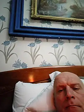 Snapshot of sk8brd_snwbrd_no_snitch chatting on 4, 3, 2026 sk8brd snwbrd no snitch online show from 4, 3, 2026