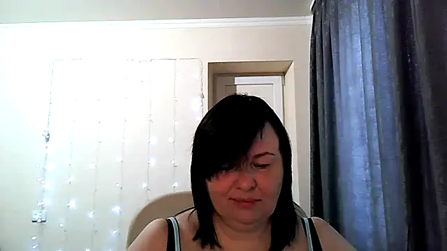 EmilliXXX online show from 23, 2, 2026