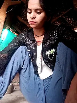 Nenshi sexy online show from 12, 3, 2026