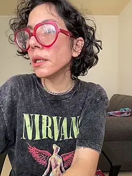 JeanneDuval8888 online show from 18, 5, 2026