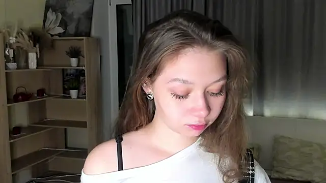 HolliBillig online show from 5, 4, 2026