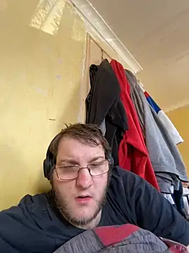 Snapshot of paulsurrey12 chatting on 16, 7, 2026 paulsurrey12 online show from 16, 7, 2026