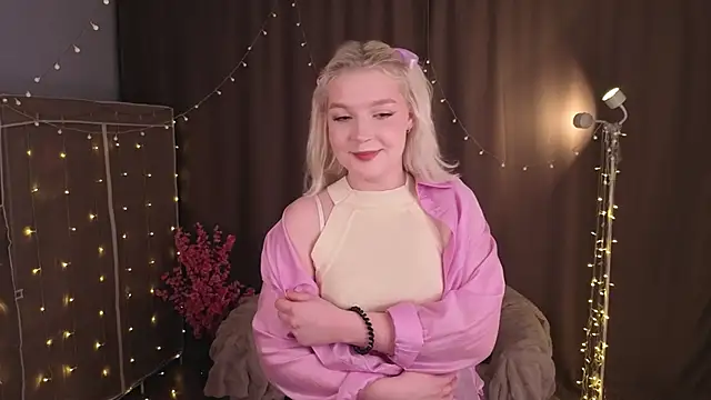 Snapshot of TobiteAnnie chatting on 19, 2, 2026 TobiteAnnie online show from 19, 2, 2026