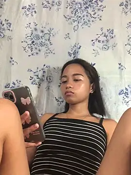 Snapshot of Asianpinay_Skinny1818 chatting on 9, 6, 2026 Asianpinay Skinny1818 online show from 9, 6, 2026