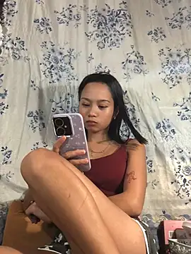 Snapshot of Asianpinay_Skinny1818 chatting on 10, 7, 2026 Asianpinay Skinny1818 online show from 10, 7, 2026
