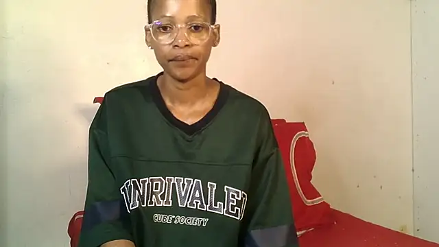 Snapshot of Mabelle_Eveline chatting on 25, 7, 2026 Mabelle Eveline online show from 25, 7, 2026