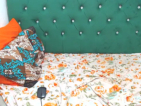 Snapshot of NtandoXx chatting on 13, 2, 2026 NtandoXx online show from 13, 2, 2026