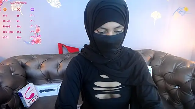 Snapshot of zahra_zaid chatting on 18, 4, 2026 zahra zaid online show from 18, 4, 2026