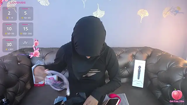 Snapshot of zahra_zaid chatting on 9, 5, 2026 zahra zaid online show from 9, 5, 2026