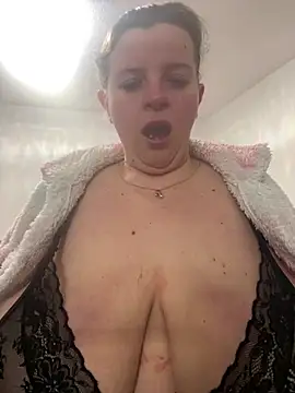 Laura-Loveyou online show from 27, 2, 2026