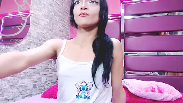 Snapshot of Maddy_cute18 chatting on 18, 2, 2026 Maddy cute18 online show from 18, 2, 2026