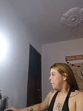 laila d online show from 10, 4, 2026