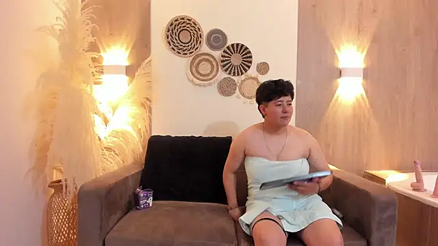 Snapshot of Gaia_n_Nix chatting on 15, 2, 2026 Gaia n Nix online show from 15, 2, 2026