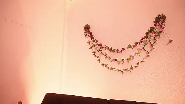 Snapshot of TiffanySander chatting on 22, 3, 2026 TiffanySander online show from 22, 3, 2026