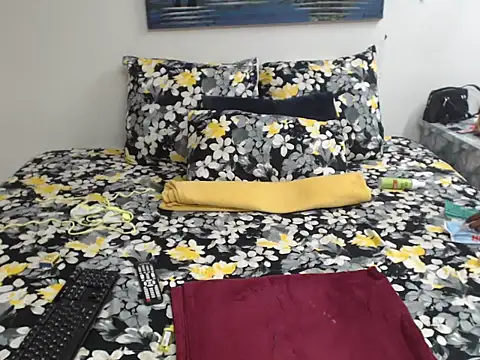 Snapshot of MissRedHotRaven chatting on 22, 2, 2026 MissRedHotRaven online show from 22, 2, 2026