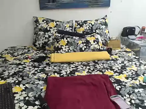 Snapshot of MissRedHotRaven chatting on 24, 2, 2026 MissRedHotRaven online show from 24, 2, 2026