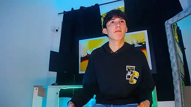 jullian ricci online show from 26, 3, 2026