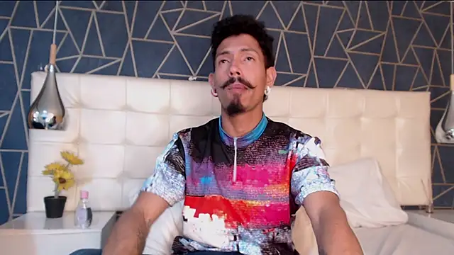 Snapshot of NoaahTylor chatting on 18, 2, 2026 NoaahTylor online show from 18, 2, 2026