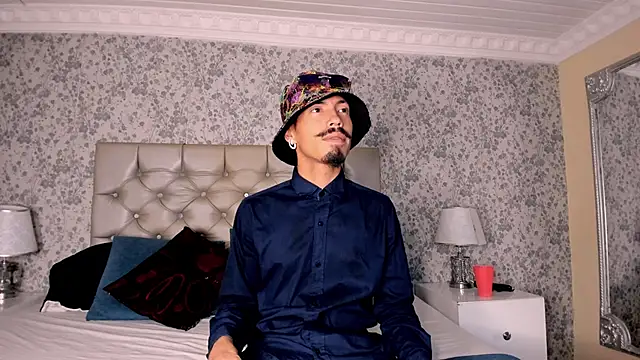 Snapshot of NoaahTylor chatting on 1, 4, 2026 NoaahTylor online show from 1, 4, 2026